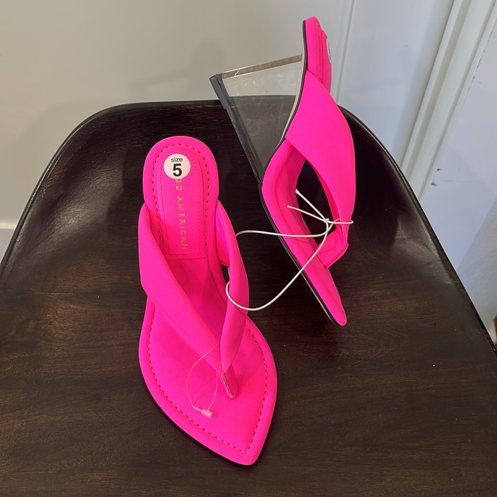 Good American Women's Pink Acrylic Heeled Sandals